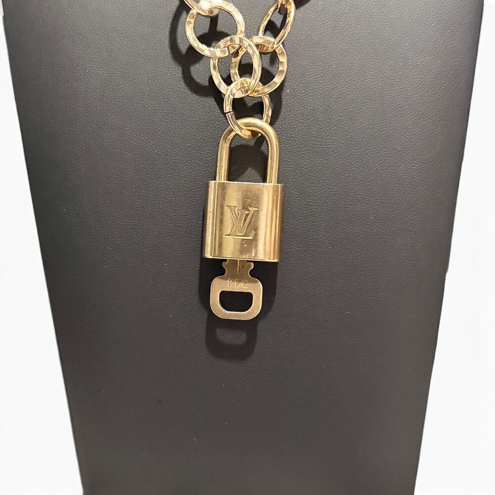 Authentic Louis Vuitton Lock & Key #344 w/ a Gold Hammered Rolo Chain Necklace